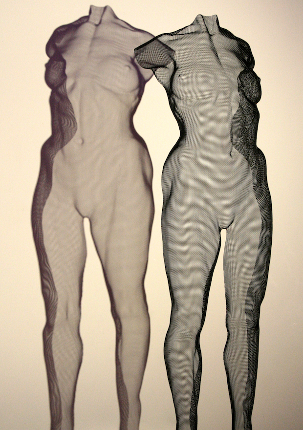Stunning modern nude sculpture by artist David Begbie