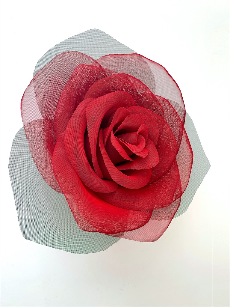 1 red davidbegbie sculpture redroze 7013e q