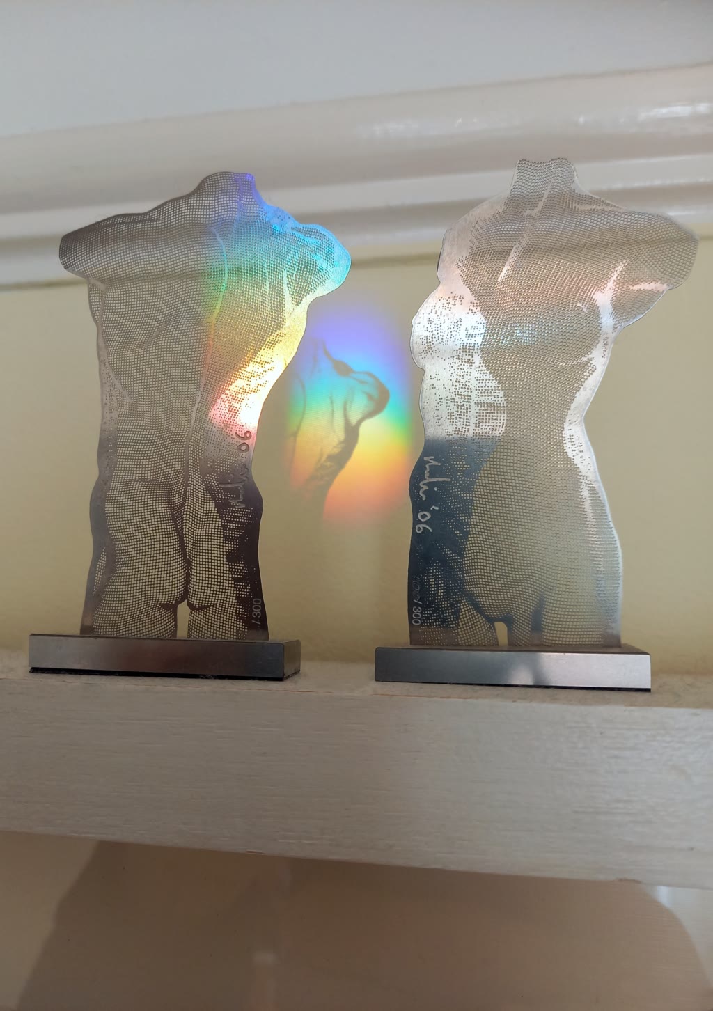 David Begbie miniature sculpture STILL rainbow web