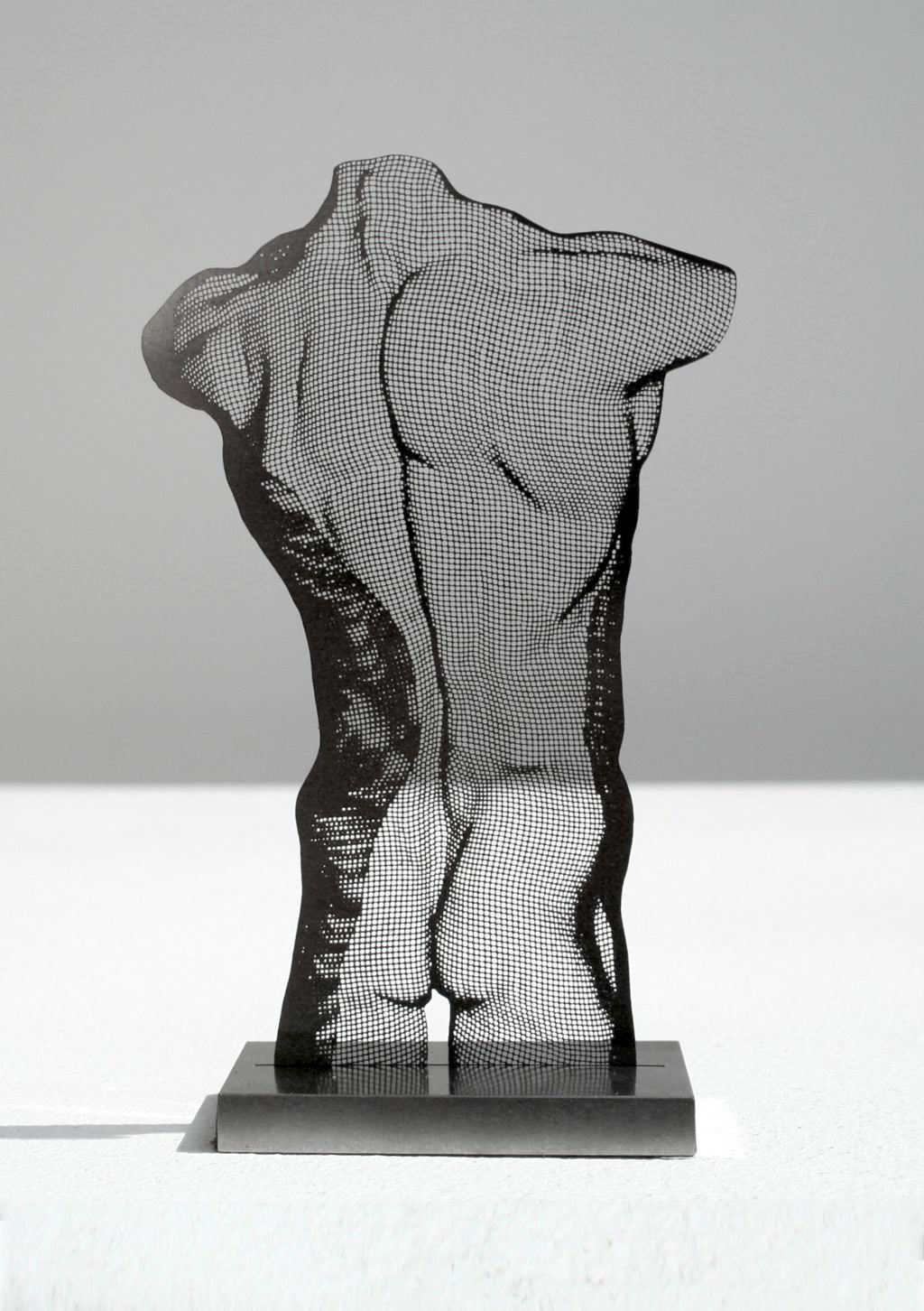 David Begbie sculpture Miniature 3887m e