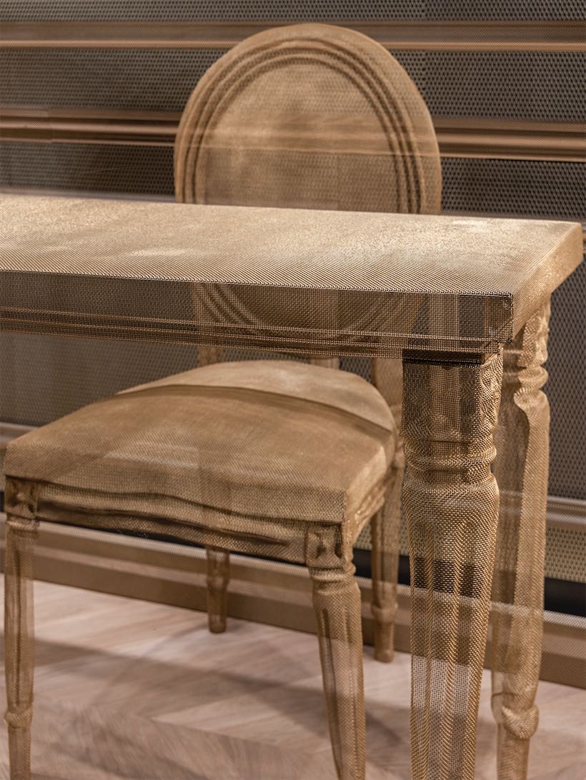 David_Begbie_sculpture DIOR Paris 2022 02 CD 30Montaigne Vitrines 141